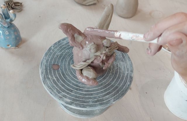 Family pottery experience - Family experience 2025 Family pottery experience - Family experience 2025