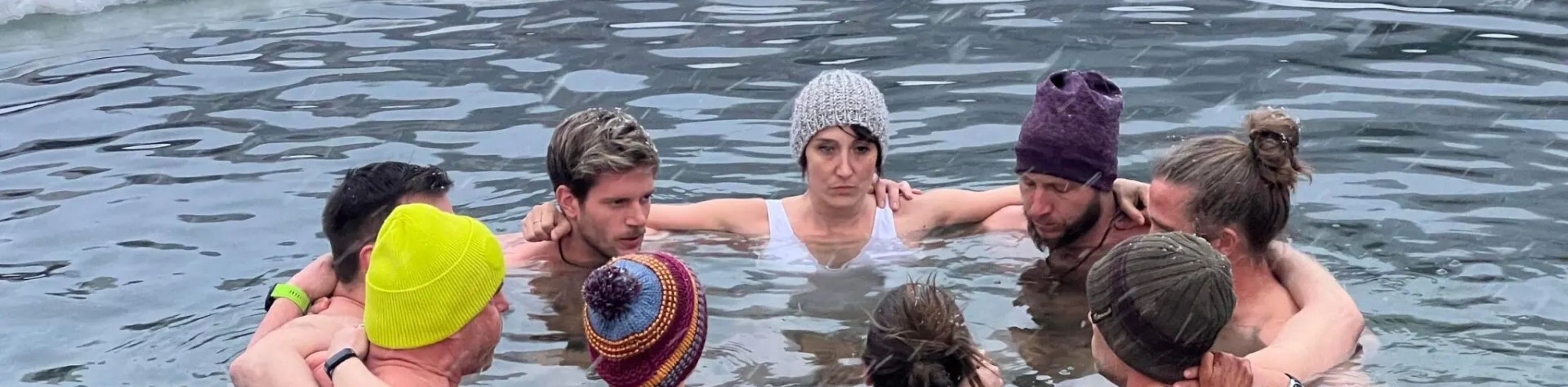 Eisbaden, © Eisbaden.de Eisbaden, © Eisbaden.de