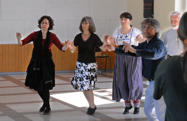 Dances from Bulgaria and neighboring countries