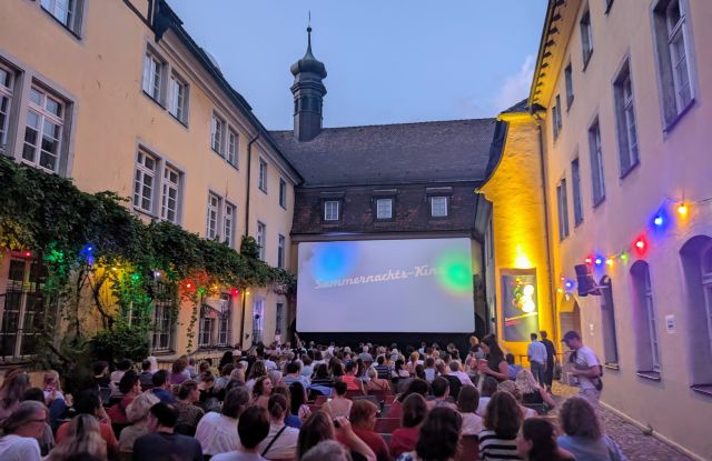 Sommernachtskino im Schwarzen Kloster (3), &copy; FWTM-V&ouml;gtle