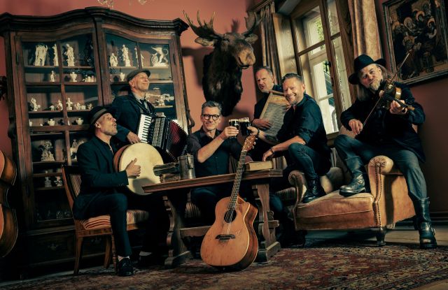 Fiddler's Green & Support - Acoustic Pub Crawl 2026