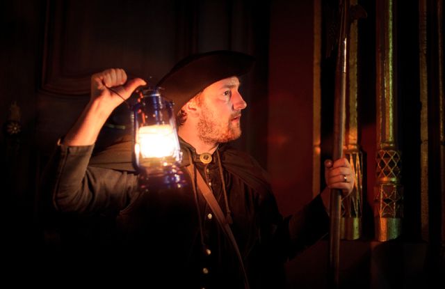 Historix-Tours: Geister, Spuk und weisse Frauen - Stadtf&uuml;hrung mit Schauspieler*innen