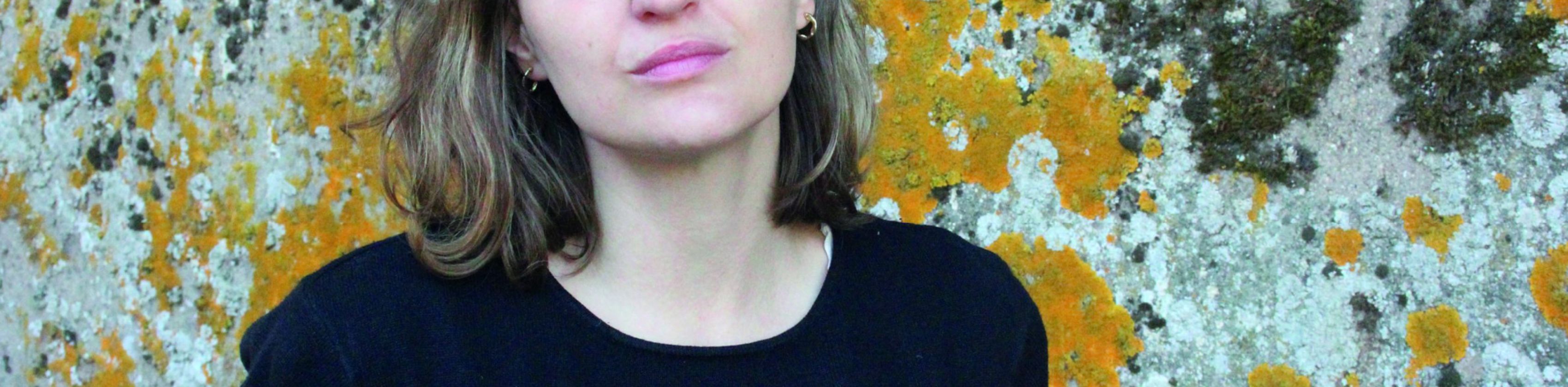 Hélène Laurain: Bis alles brennt - Zweisprachige Lesung und Gespräch mit Clémentine Abel