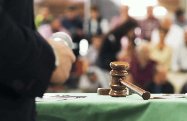 Auction of lost property