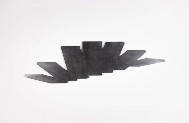 Signature 2
Acryl and graphite on wood, 57x200cm, 2024, © Dave Grossman