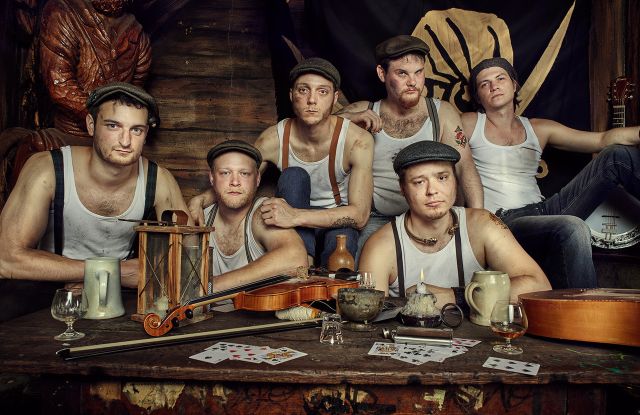 ST. PATRICKS SPECIAL - Restless Feet (Irish Folk Punk/Freiburg) & The Manky Melters (Celtic Folk Punk/France)