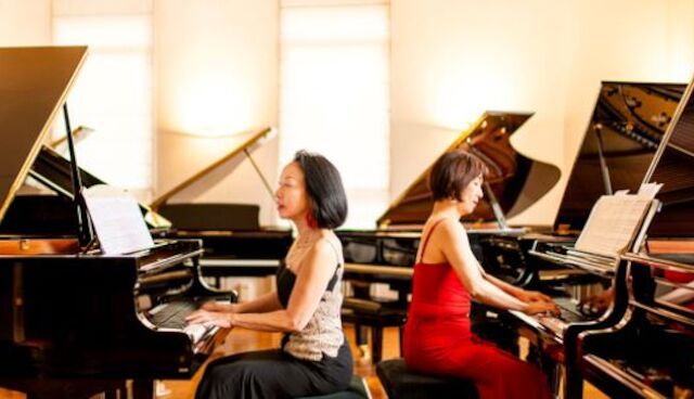 Yoshimi & Mika: Piano Duo with concert castanets - Guest: Amparo