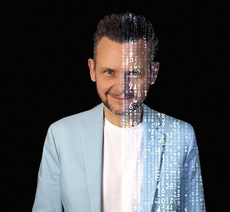 Tobias Mann - REAL/FAKE