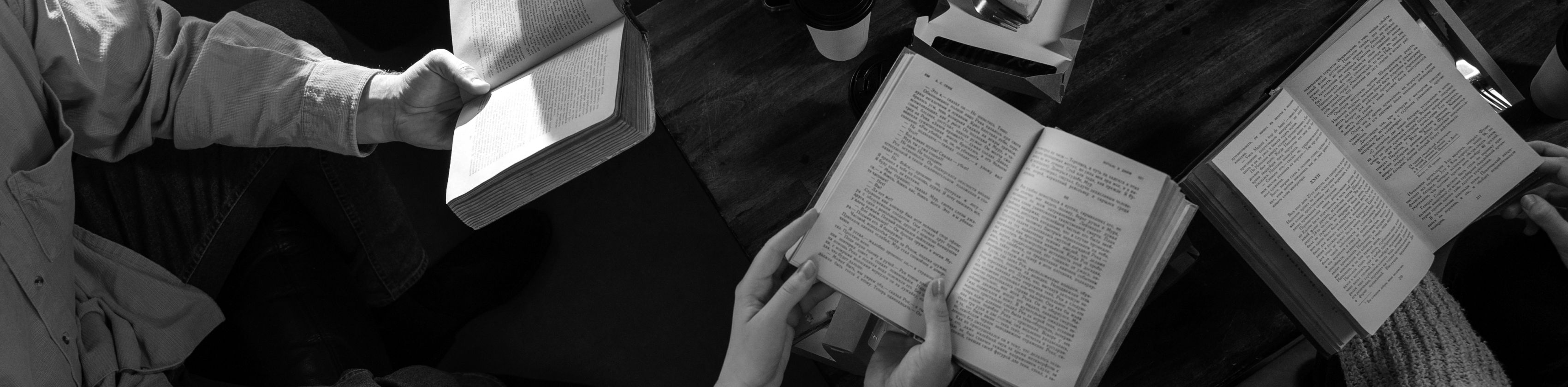 Short Story Lunch Club_&copy;freepik_sw