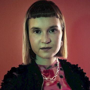 Caroline Wahl | L'assistante