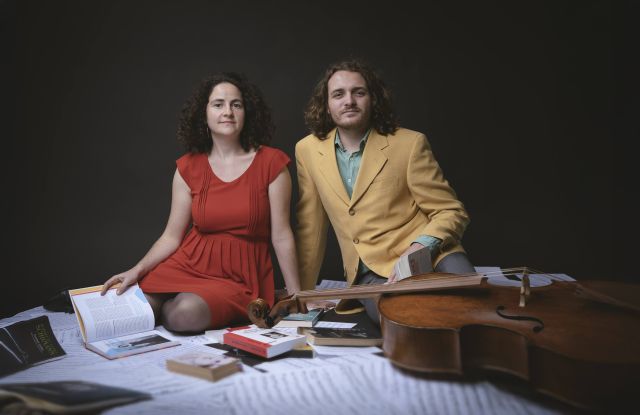 Das musikalische Duo „Camille Claudel" bestehend aus der Pianistin Noémie Berz und dem Cellisten Kevin Bourdat., © Valentin Behringer