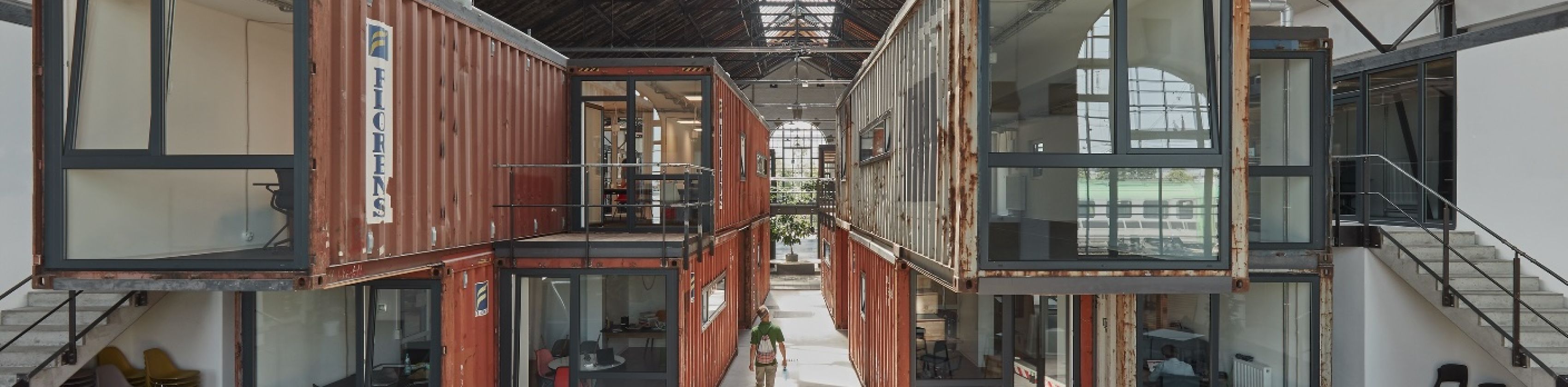 Inspirierende-Arbeitsatmosphäre-am-Grünhof-Standort-Kreativpark-Lokhalle-copyright-duepper